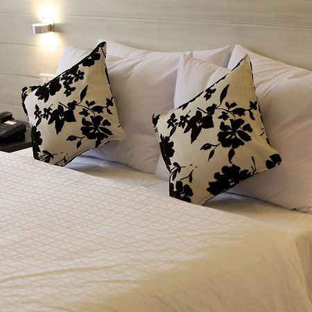 Alba Uno Hotel Cebu Екстериор снимка