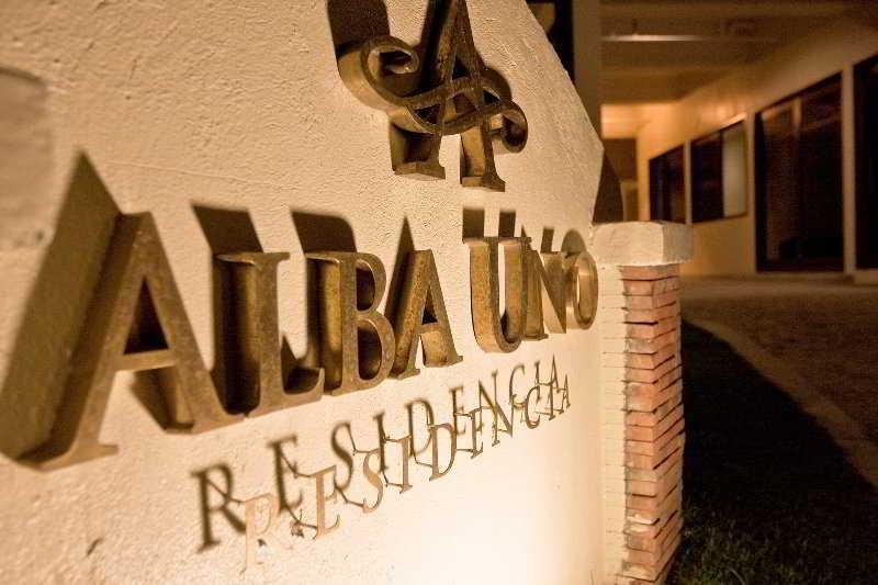 Alba Uno Hotel Cebu Екстериор снимка