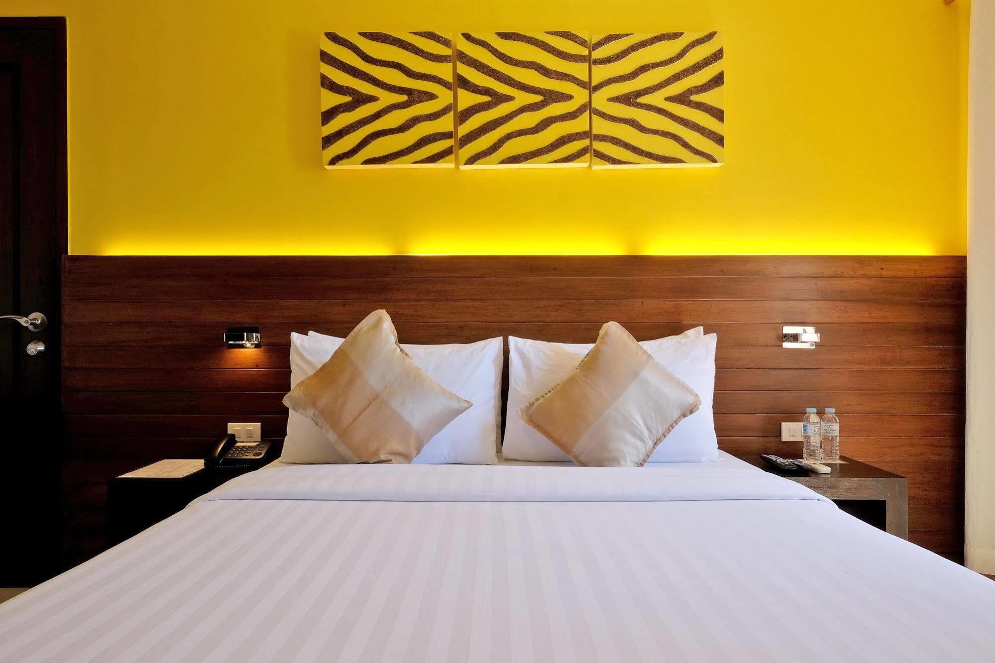 Alba Uno Hotel Cebu Екстериор снимка