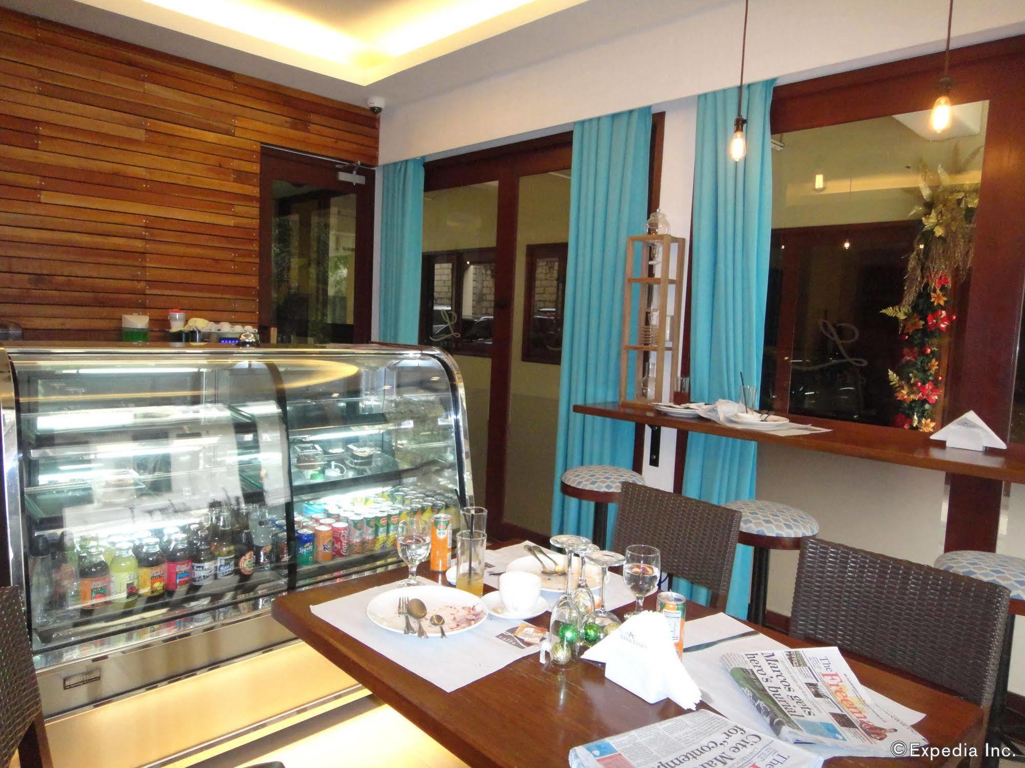 Alba Uno Hotel Cebu Екстериор снимка