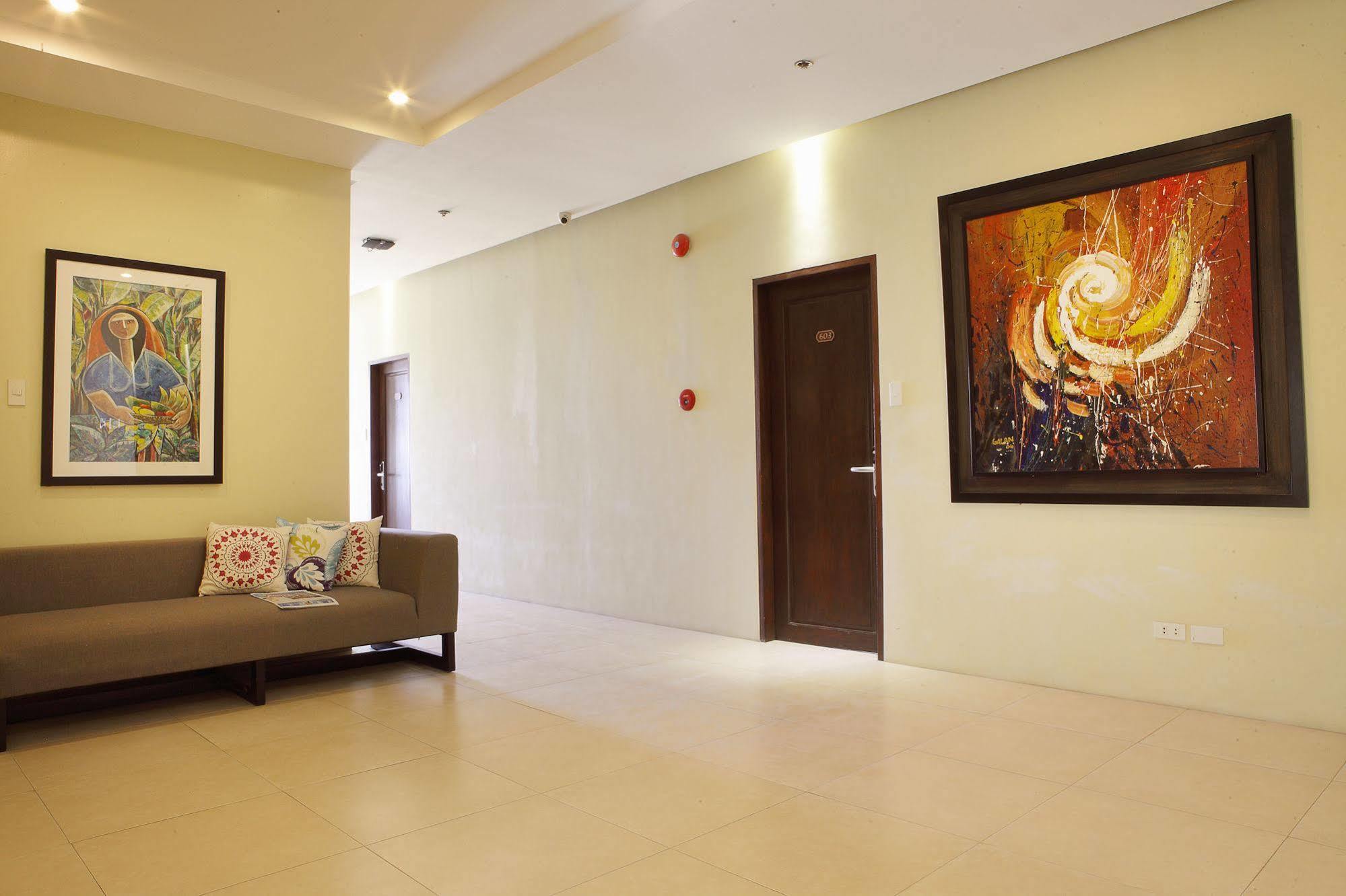 Alba Uno Hotel Cebu Екстериор снимка