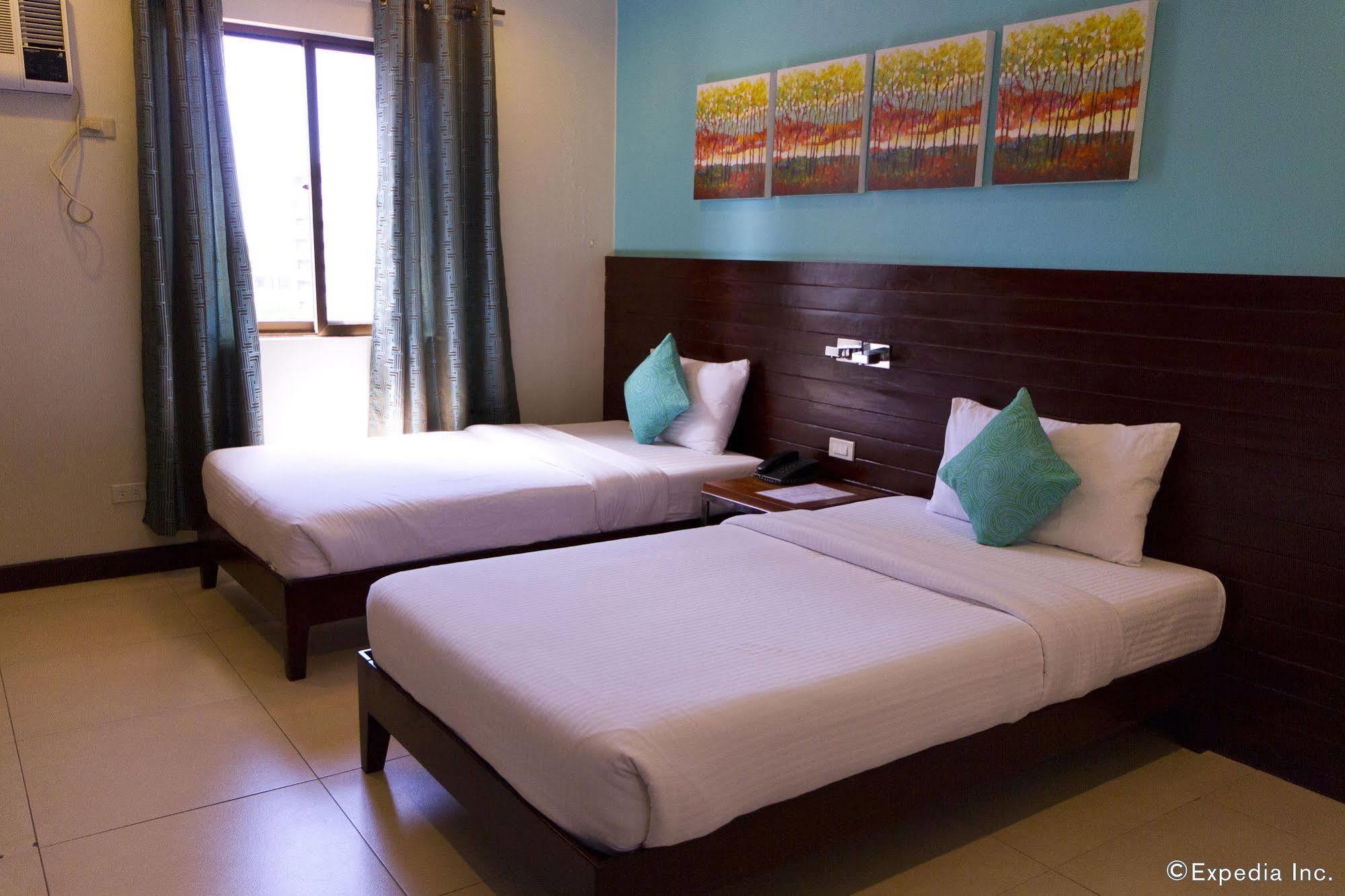 Alba Uno Hotel Cebu Екстериор снимка